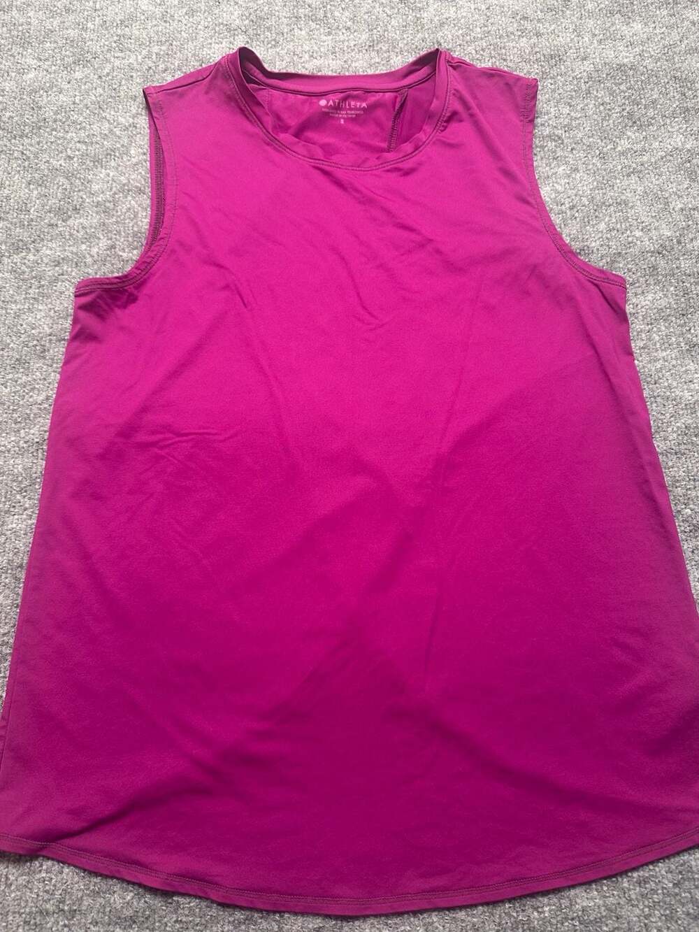 Athleta Sunlover Split Back Tank Top Magenta Size S Yoga Running Workout Sporty